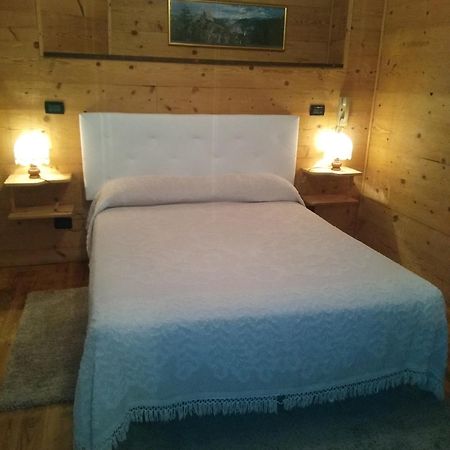 Albergo Martinet فيرنانتِّه المظهر الخارجي الصورة