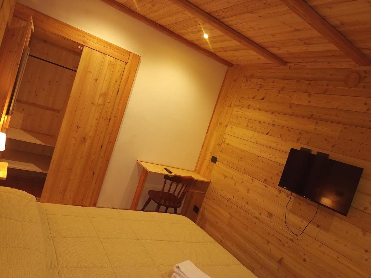 Albergo Martinet فيرنانتِّه المظهر الخارجي الصورة