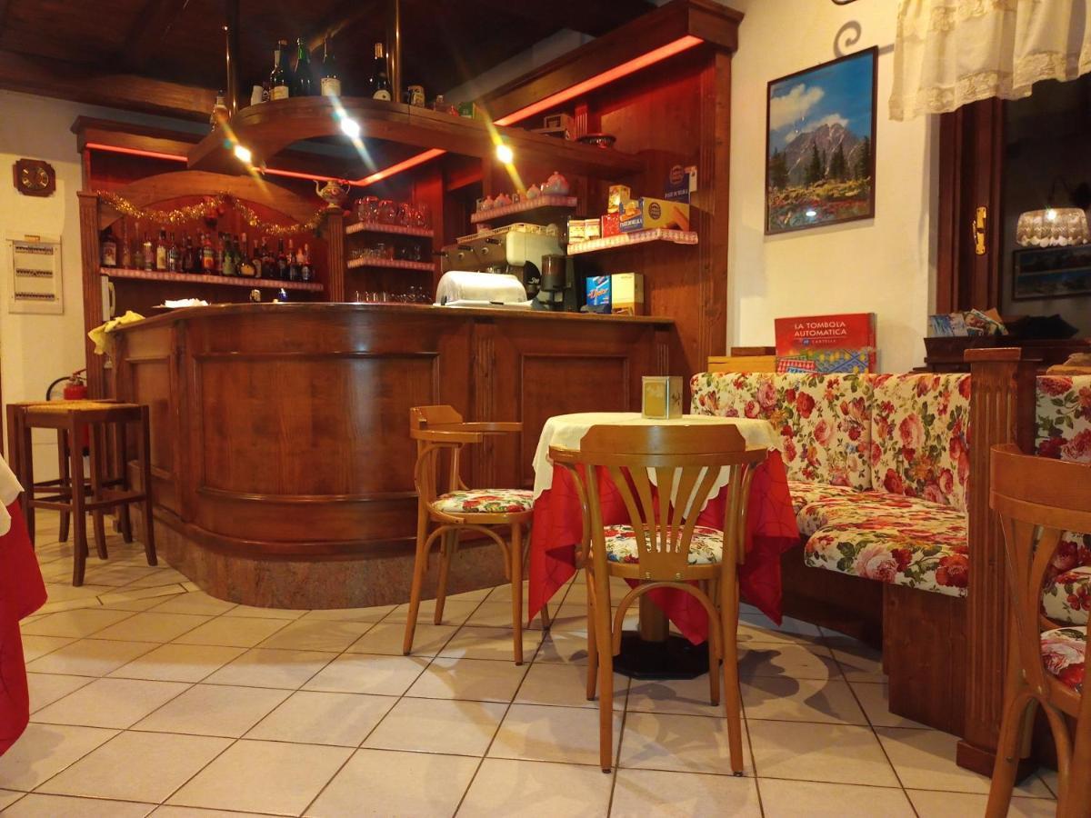 Albergo Martinet فيرنانتِّه المظهر الخارجي الصورة