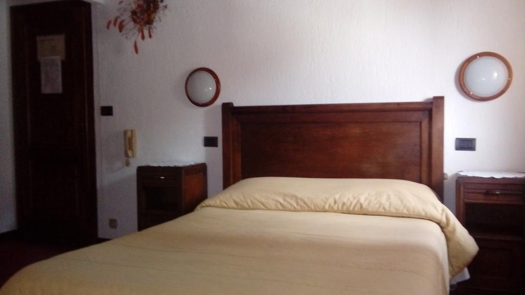 Albergo Martinet فيرنانتِّه المظهر الخارجي الصورة